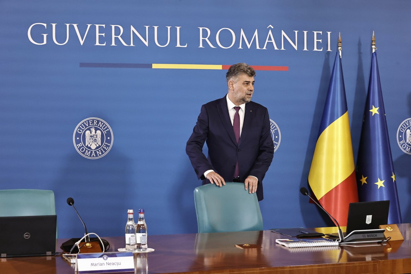 Marcel Ciolacu megtartotta kormánya első ülését a Victoria-palotában •  Fotó: Gov.ro