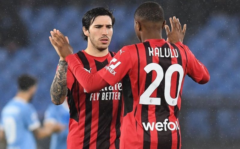 A klubszinten a Milant erősítő Tonali és Kalulu ezúttal ellenfélként találkozhat Kolozsváron •  Fotó: Sempremilan.com