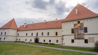 A kulturális intézmények több mint felét érintenék hátrányosan a kormány költségcsökkentő tervei