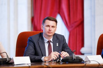 Koalíciós marakodás kettesben: a PNL szerint nincs miért megtagadni kormányfőtitkár-jelöltjük kinevezését