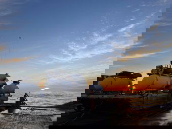 Titanic-expedíció: elfogyhatott az oxigén, remény már nincs, de tovább keresik a Titán mélytengeri búvárhajót