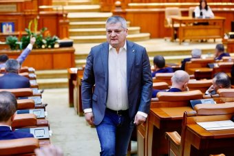 PSD-s képviselő: az RMDSZ egy örömlány, akinek a bordélyházban a helye, jó lenne, ha kiesne a parlamentből