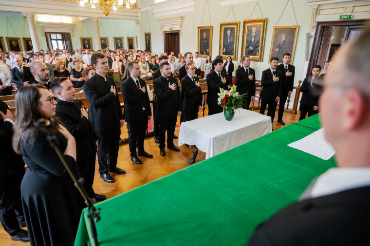 A lelkészképzésnek is meg kell küzdenie a humán szakok iránti érdektelenséggel
