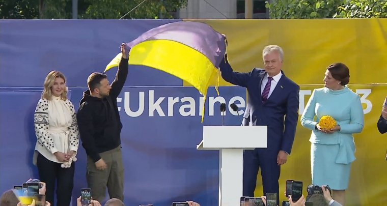 Zelenszkij csalódott, amiért Ukrajna nem kap meghívást a NATO-ba