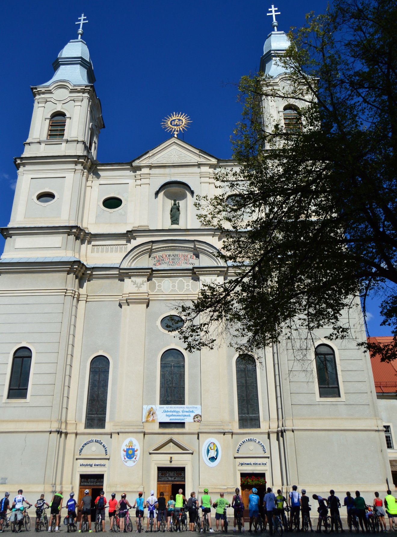 A Ferences Biciklitúra résztvevői a csíksomlyói kegytemplomnál fognak gyülekezni, a rendezvény összekapcsolódik a július 29-i, III. Székelyföldi Kerékpáros Találkozóval •  Fotó: Ferences Biciklitúra/Facebook
