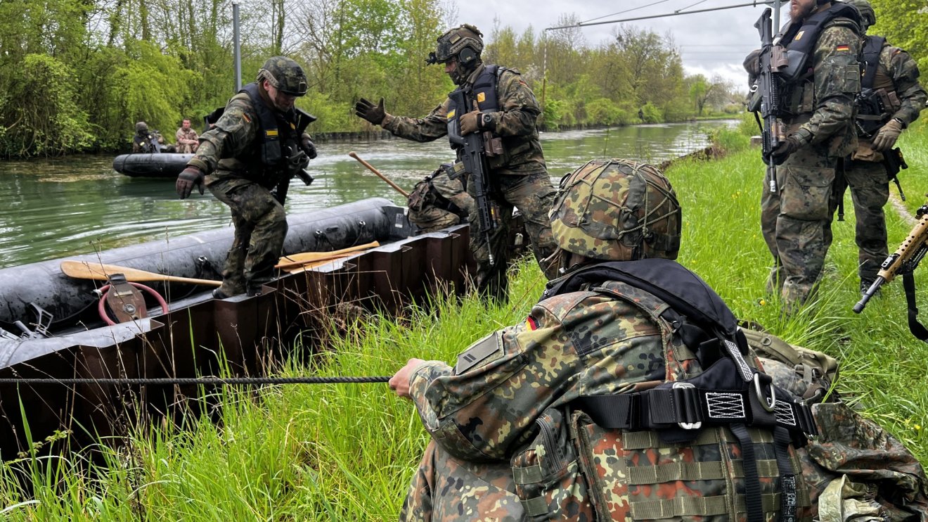 •  Fotó: Bundeswehr.de