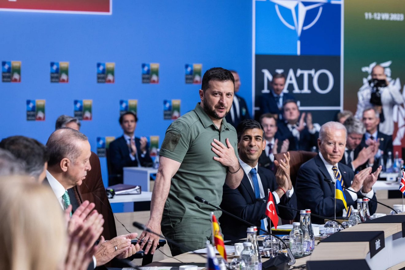 Volodimir Zelenszkij ukrán elnök a katonai szövetség vilniusi csúcsértekezletén •  Fotó: NATO/Facebook