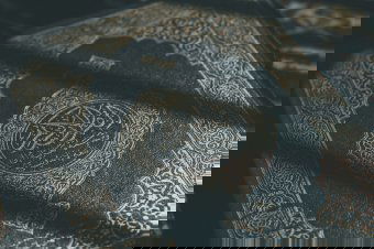 Koránt égettek a tüntetők Irak koppenhágai nagykövetsége előtt