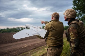 Vontatottan halad az ukrán ellentámadás, de a hadsereg vezetői szerint kitartanak