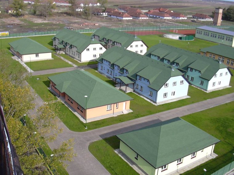 Büntetőeljárás indult a két rendőr ellen, akik megverték a buziásfürdői javítóintézet egyik fogvatartottját