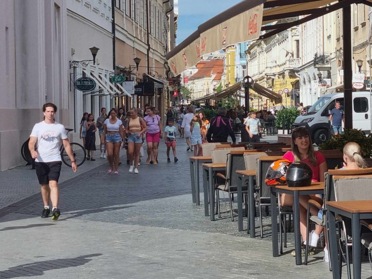 Felmérés: a romániaiak többsége korruptnak tartja a rendszert, és az államot okolja a jelenlegi helyzetéért