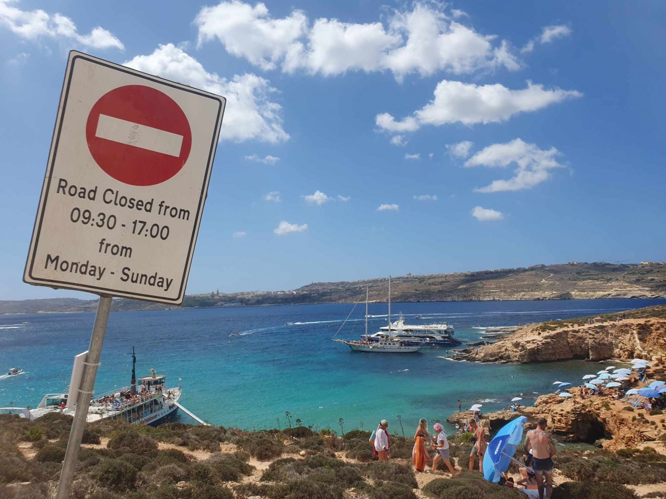 A Comino nevű lakatlan sziget Kék Lagúnája nagyon népszerű a turisták körében •  Fotó: Kiss Judit