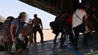 Bukarestnek is fejfájást okozott a nigeri puccs, kimentették az ott rekedt román állampolgárokat