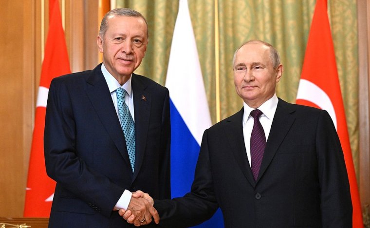 Erdogan felajánlotta, hogy közvetít Oroszország és Ukrajna között, de Putyin elutasította