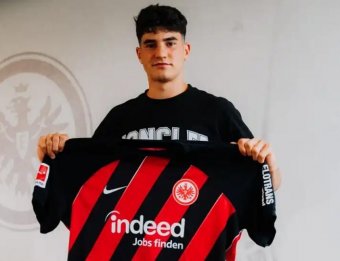 Európa-liga-győztes csapathoz szerződött a tehetséges magyar futballista