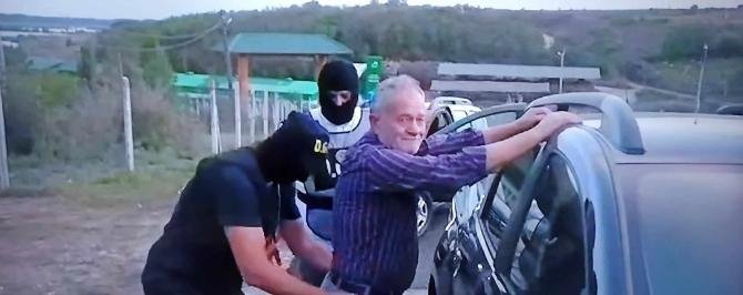 Hosszú hónapok után kijöhet az előzetesből a korrupcióval gyanúsított korábbi megyei tanácselnök