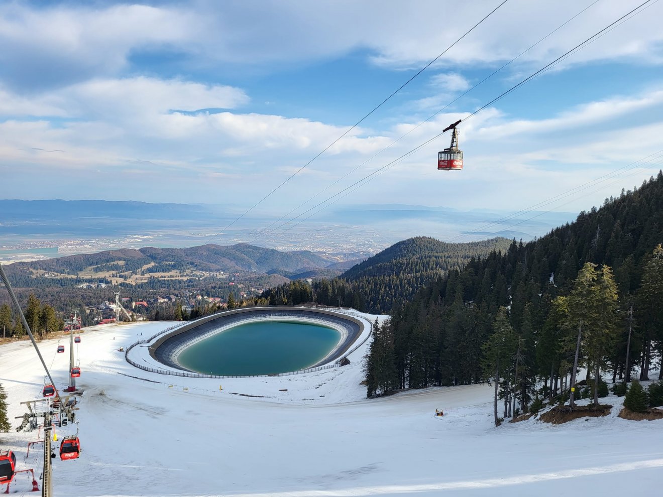•  Fotó: Facebook/INFO Poiana Brasov