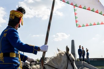 Párhuzamba állították az 1849-es osztrák megtorlást a schengeni vétóval az aradi megemlékezésen