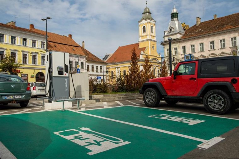 Roncsprogramok: behajtani tilos a dízelnek, nőhet az elektromos autók támogatása