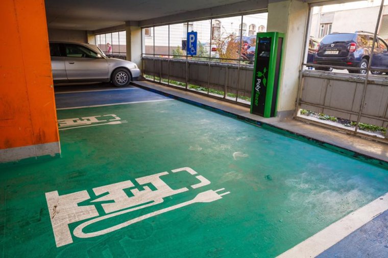 Tíz elektromos töltőállomást létesítenek Gyergyószentmiklóson
