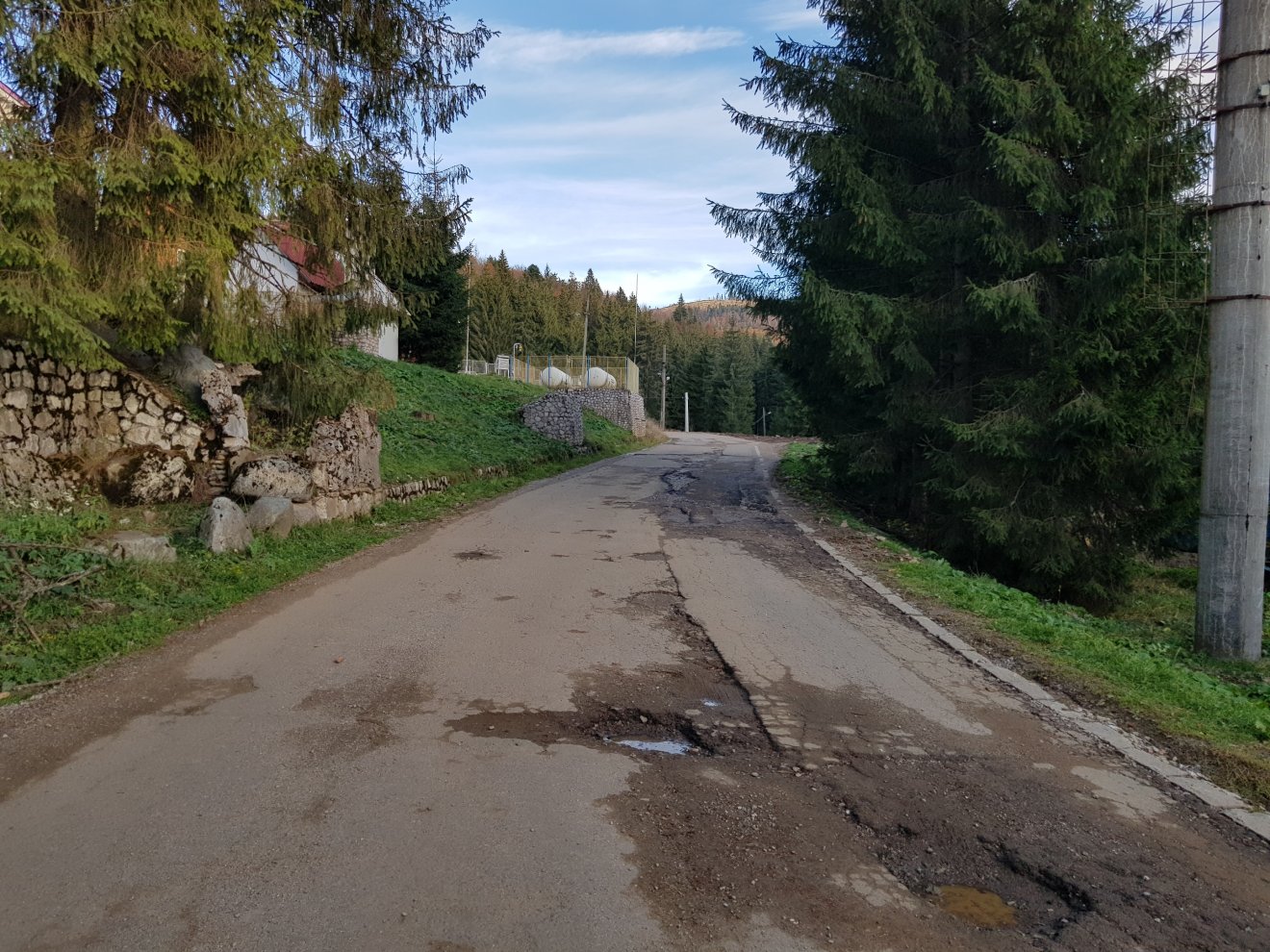 Biharfüredre már nem jutott az útfelújításból •  Fotó: Rostás Szabolcs