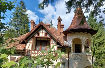 Elárverezi a román adóhatóság a vesztegetés miatt börtönbüntetésre ítélt Pál herceg egyik kúriáját