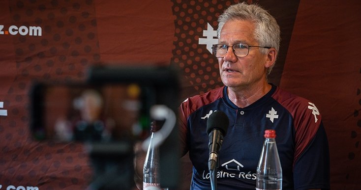 Bölöni nem is emlékszik arra a játékosára, aki szerint az erdélyi edző „kicsit eladott” egy meccset Franciaországban