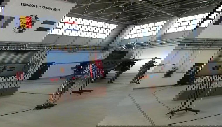 Hamarosan ukrán pilótákat is fogadnak a Fetești-en felavatott F-16-os kiképzőközpontban