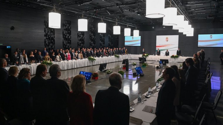 Semjén Zsolt a Magyar Diaszpóra Tanács ülésén: az Orbán-kormány 1300 milliárd forintot fordított a külhoni magyarok támogatására