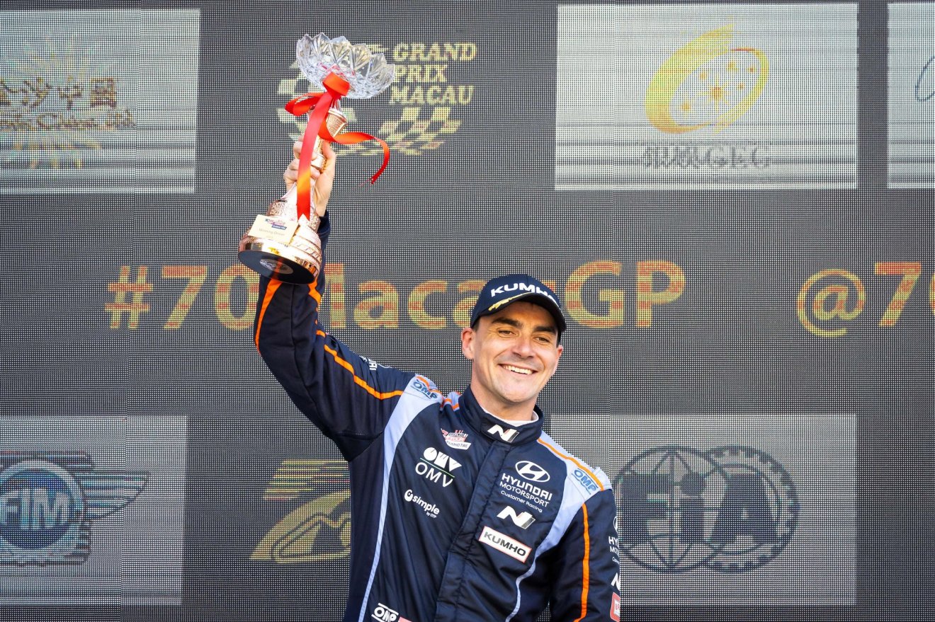 •  Fotó: Facebook/Michelisz Norbert