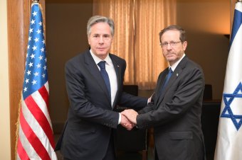 Blinken: az izraeli hadseregnek kímélnie kell a civileket a Gázai övezetben