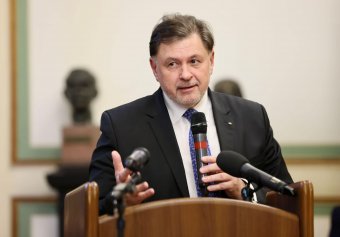 Ha kell, átcsoportosítják, de nem vesznek el a kórházépítésre szánt pénzek Rafila szerint