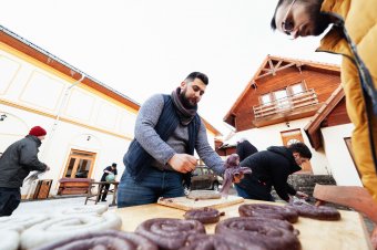 Fiatalok körében is népszerűsítik a mészáros mesterséget, egyre nagyobb az igény a házi húskészítmények iránt