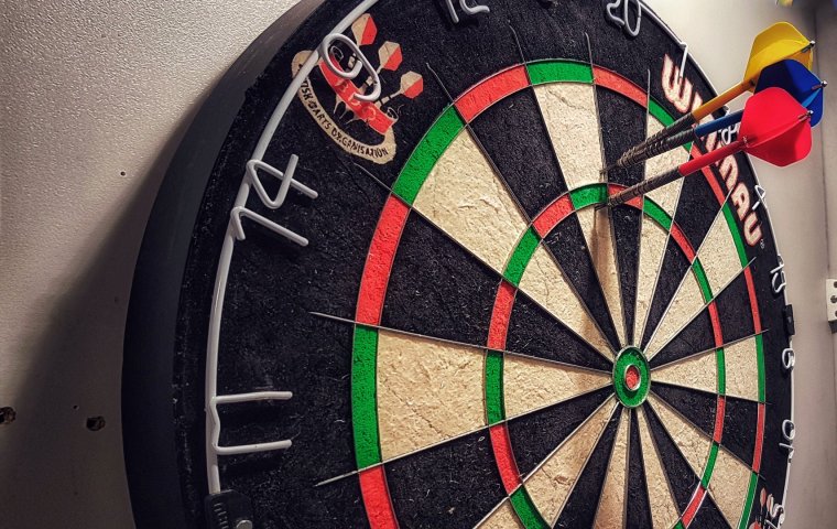 Célkeresztben a darts: a világbajnokság nézettsége is bizonyítja, hogy nem csak kocsmasportról van szó