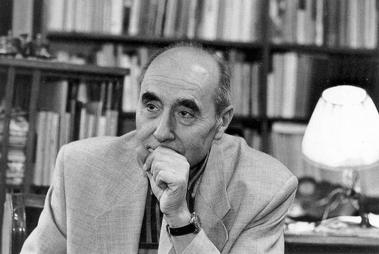 Elhunyt 91 éves korában Grétsy László nyelvész, a legendás nyelvművelő