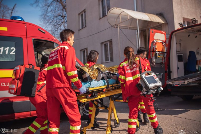 Kitartó orvostanhallgatóból jó rohammentős – Ingyenes kiképzést kínál a kolozsvári SMURD