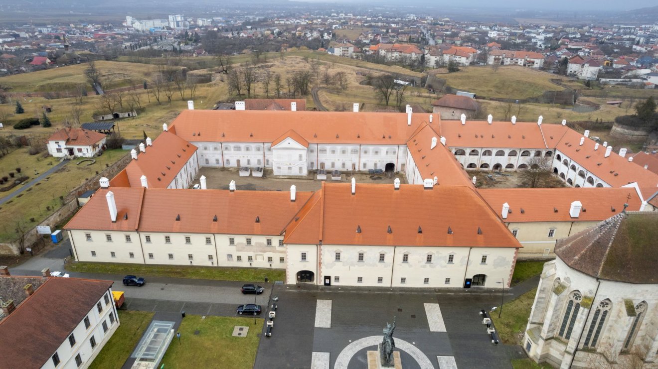 Gyulafehérváron is felújítások zajlottak, ez pedig erősíti a város imidzsét és az idegenforgalmat is •  Fotó: MTI/Kiss Gábor