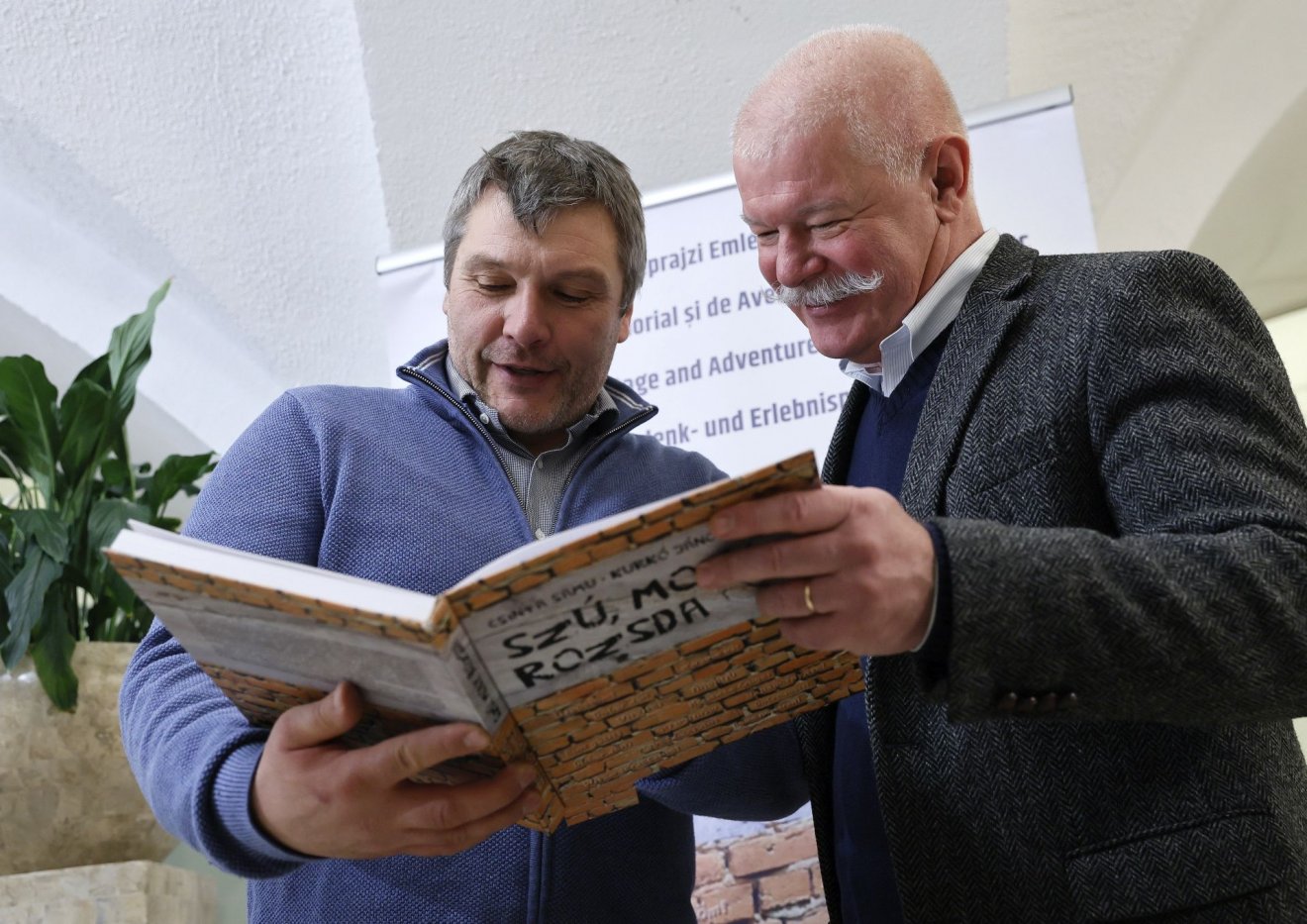 Kurkó János György és Csák János •  Fotó: MTI/Lehoczky Péter