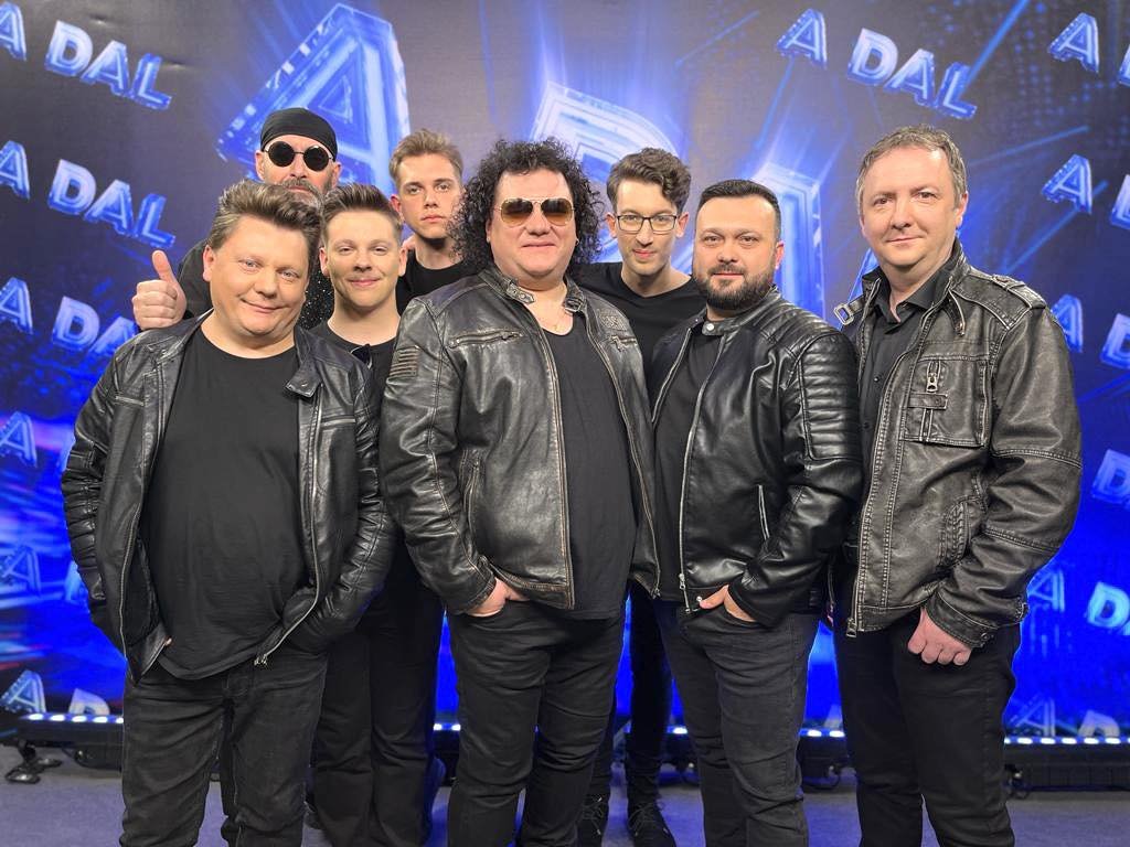 Titán, turné, gulyás, retró szendvics