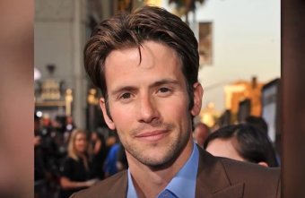 Kislányaival együtt odaveszett a repülőszerencsétlenségben a német filmsztár