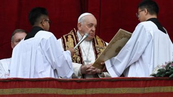 Ferenc pápa a szentföldi harcok leállítását és a kétségbeejtő humanitárius helyzet megoldását sürgette