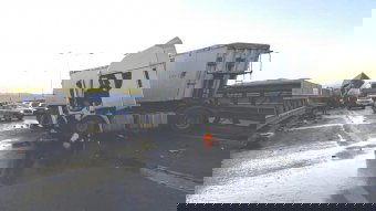 Teherautók ütköztek Nagyszeben közelében, többen kórházi kezelésre szorulnak