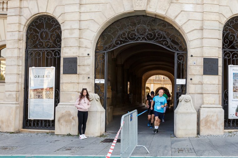 Ismét csúcsközelben Emil Boc népszerűsége, miután a poklokat is megjárta