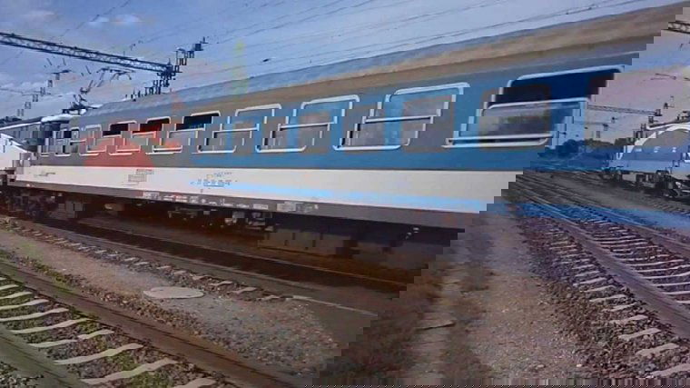 Több mint 7 órás késést halmozott fel a Bukarest és Budapest között közlekedő intercity