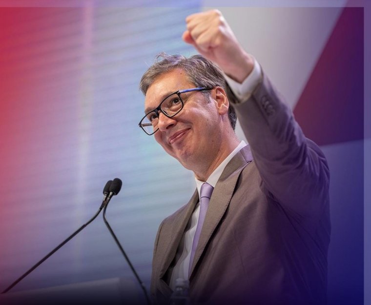 Szerbia: abszolút többséget szerzett Vucic pártja a parlamentben, kormányon maradhatnak a magyarok