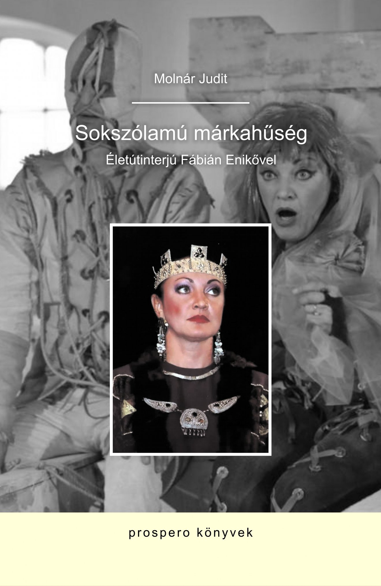 •  Fotó: Szigligeti Színház