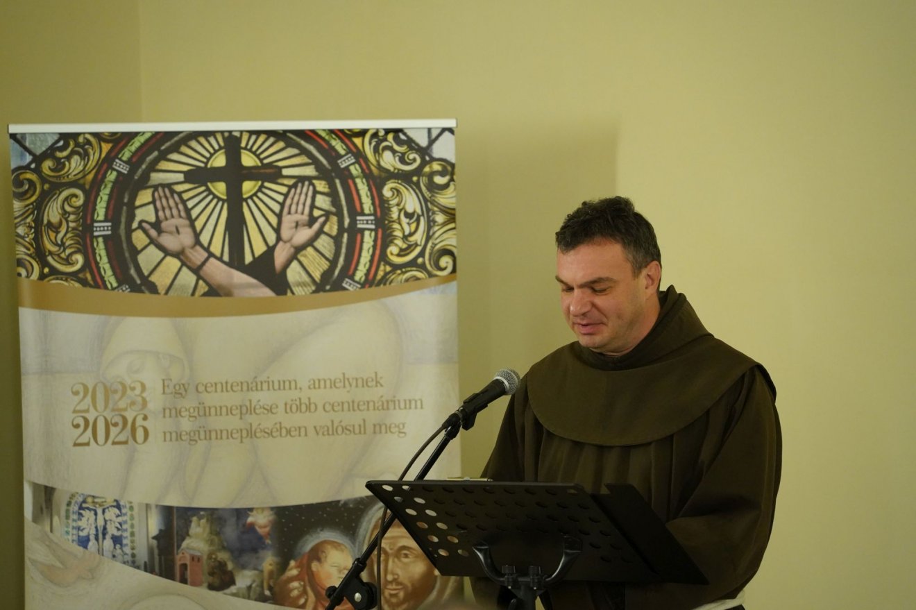 Urbán Erik OFM, a Szent István királyról elnevezett Erdélyi Ferences Rendtartomány főnöke a rendezvényen •  Fotó: Pantea Tibor OFM