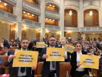 Kivonult az AUR a parlamenti ülésteremből, mert nem fogadták el a költségvetésre vonatkozó javaslatait