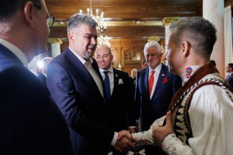 Nem is próbálja hazatérésre bírni az Amerikában élő románokat Ciolacu, aki beismerte, ő maga is gondolkodott a kivándorláson