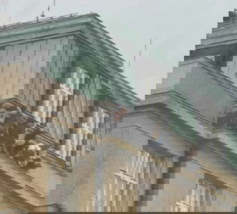 Prágai lövöldözés: külföldiek is vannak az áldozatok között – Nemzeti gyásznapot hirdettek